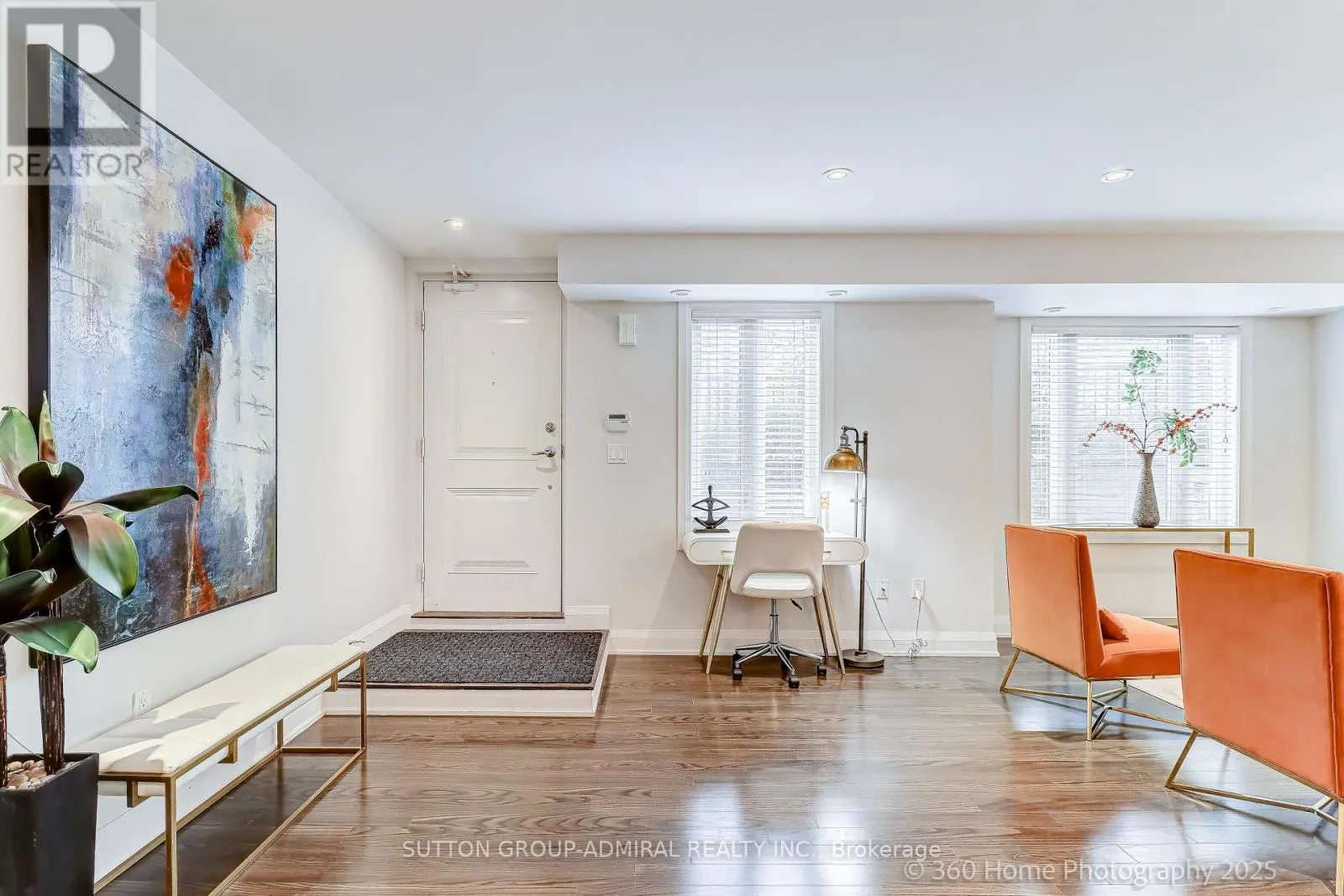 143 - 326 JOHN STREET