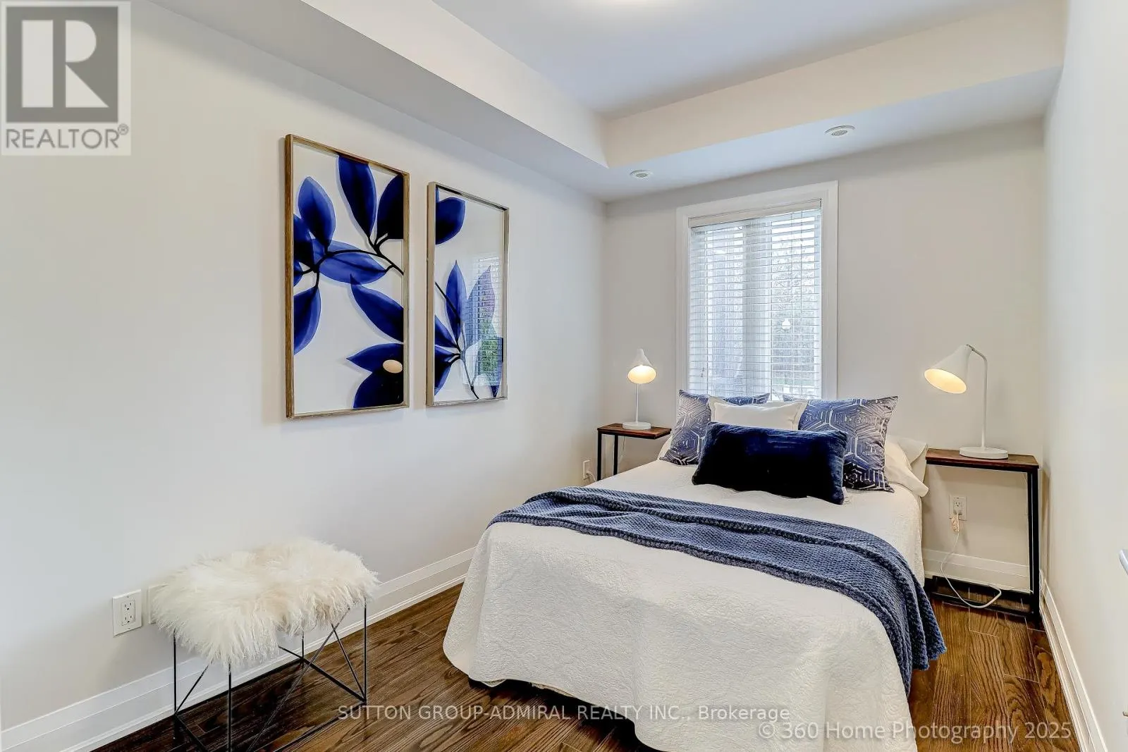 143 - 326 JOHN STREET