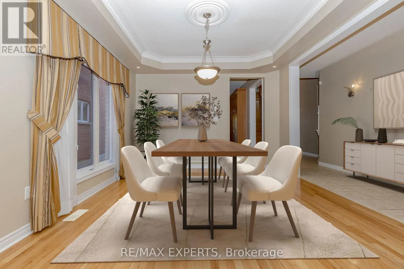 150 SAINT NICHOLAS CRESCENT