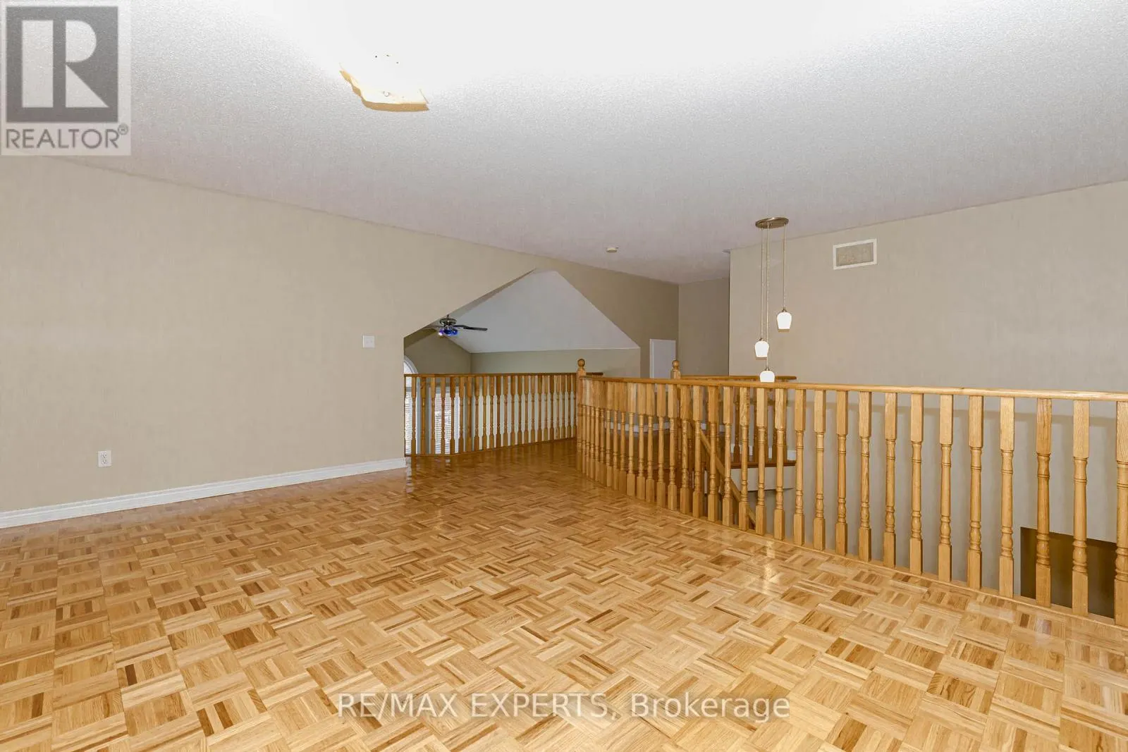 150 SAINT NICHOLAS CRESCENT