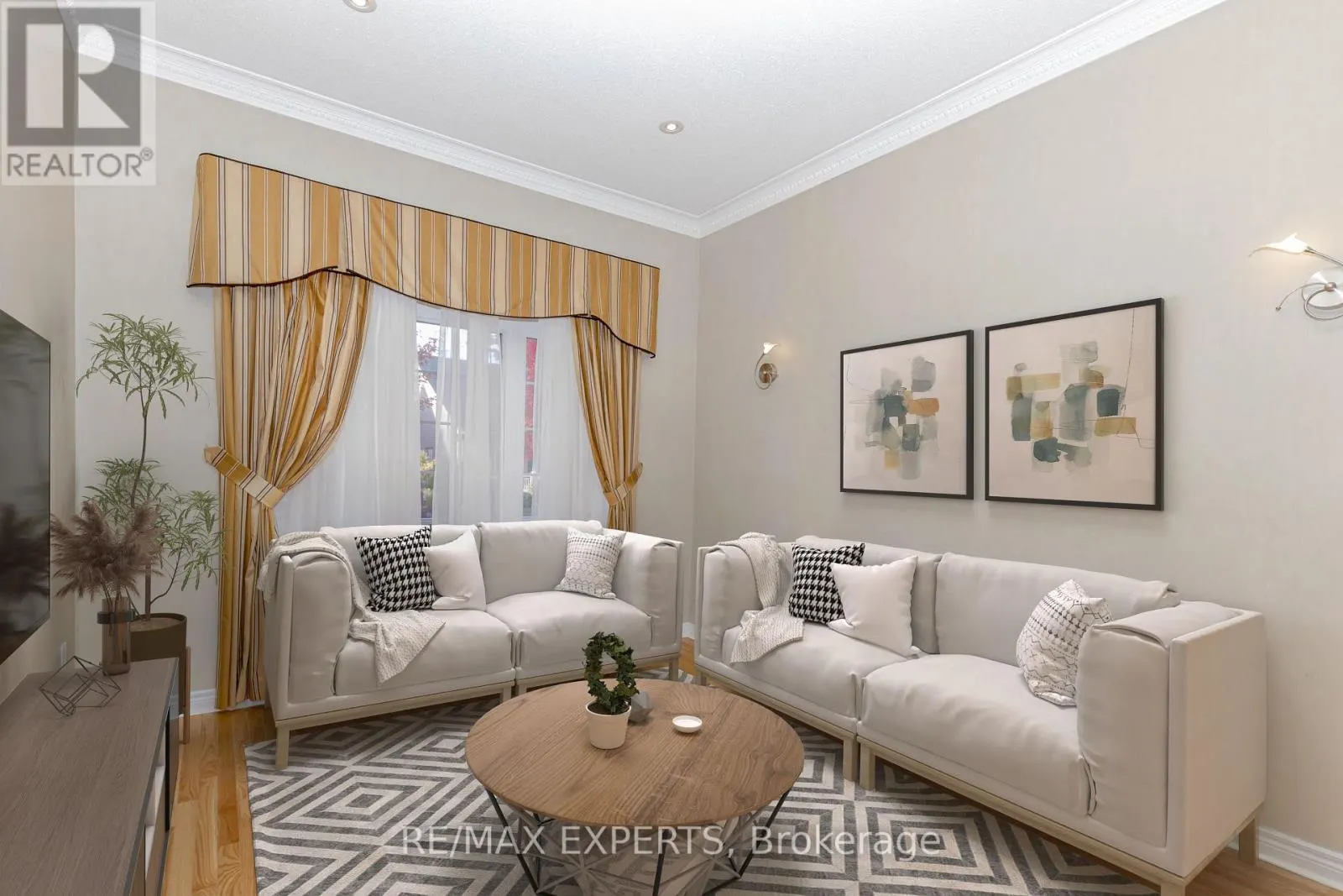 150 SAINT NICHOLAS CRESCENT