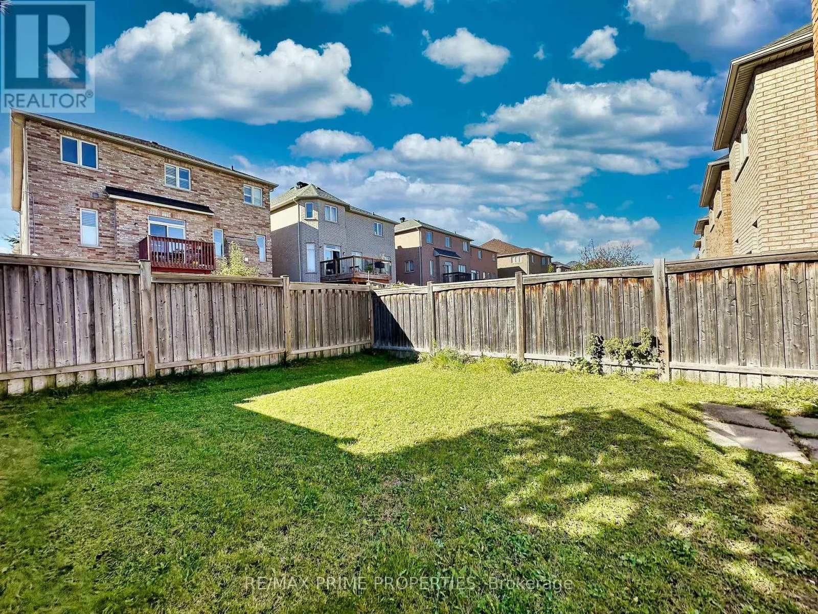 117 BIG HILL CRESCENT