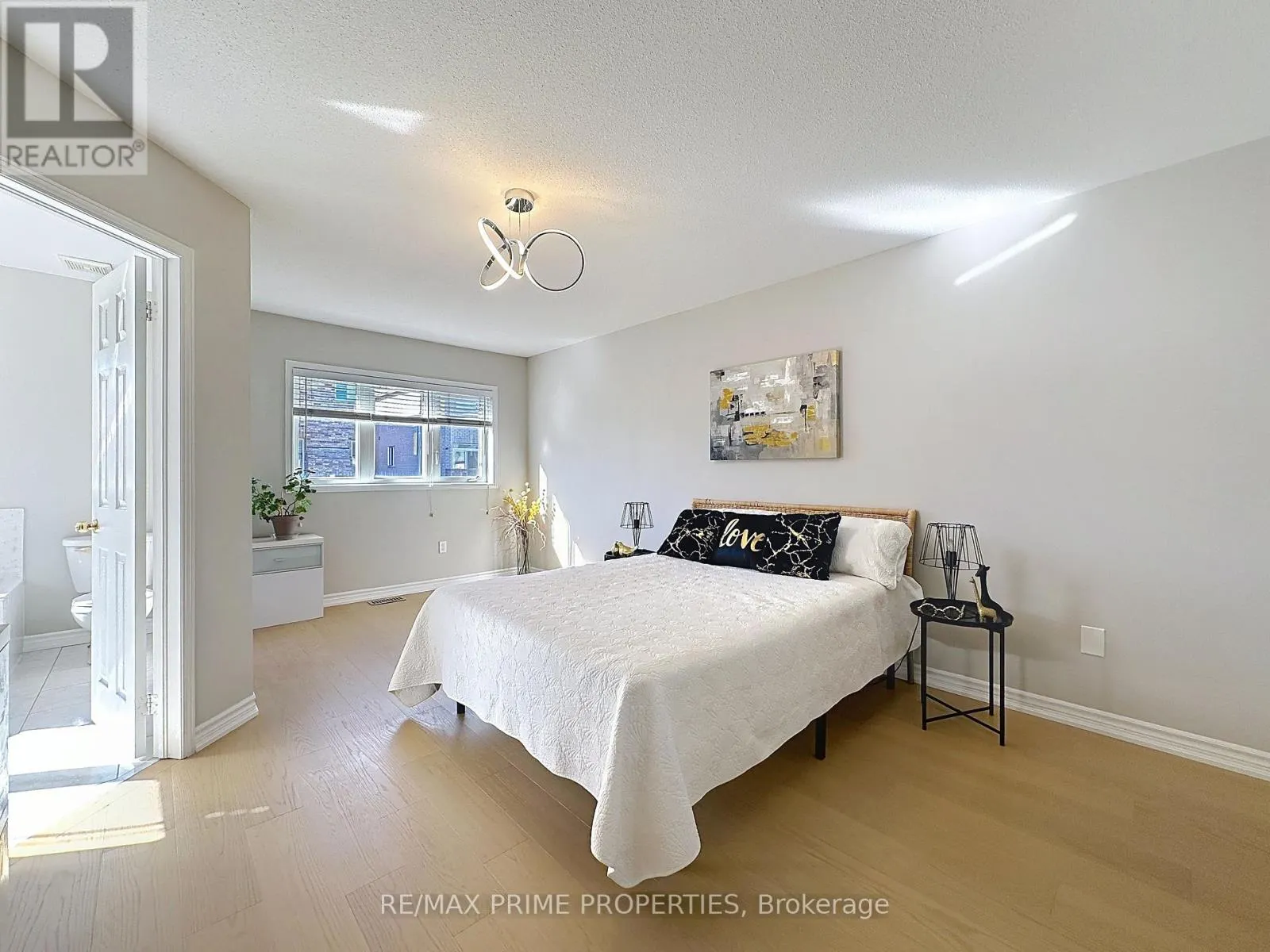 117 BIG HILL CRESCENT