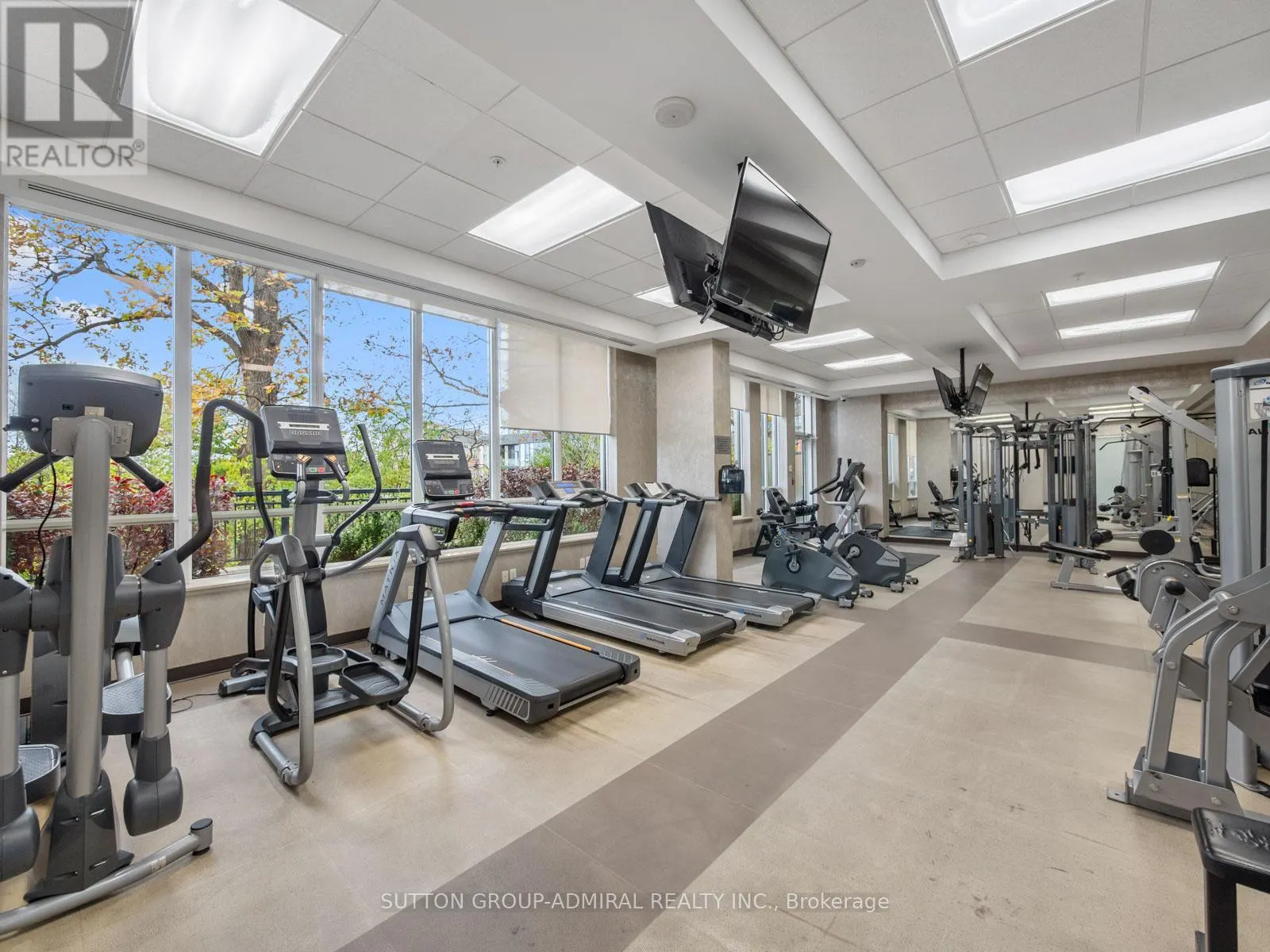 1515 - 85 NORTH PARK ROAD