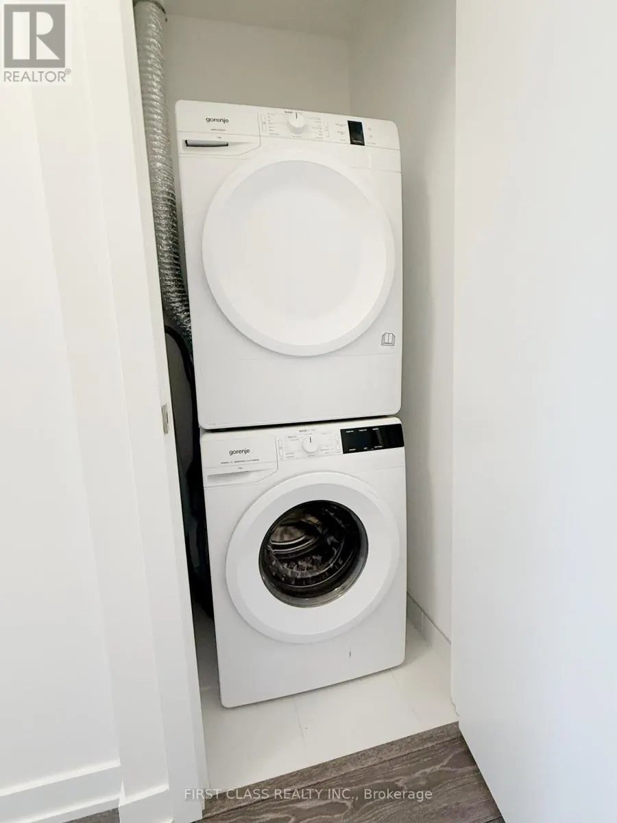 709 - 8888 YONGE STREET