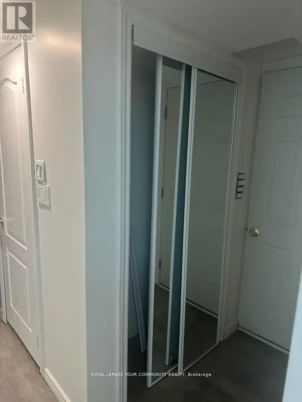 47 CHISWICK CRESCENT