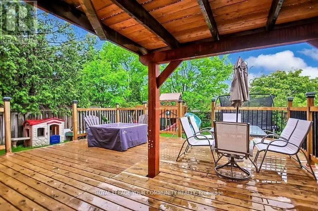 47 CHISWICK CRESCENT