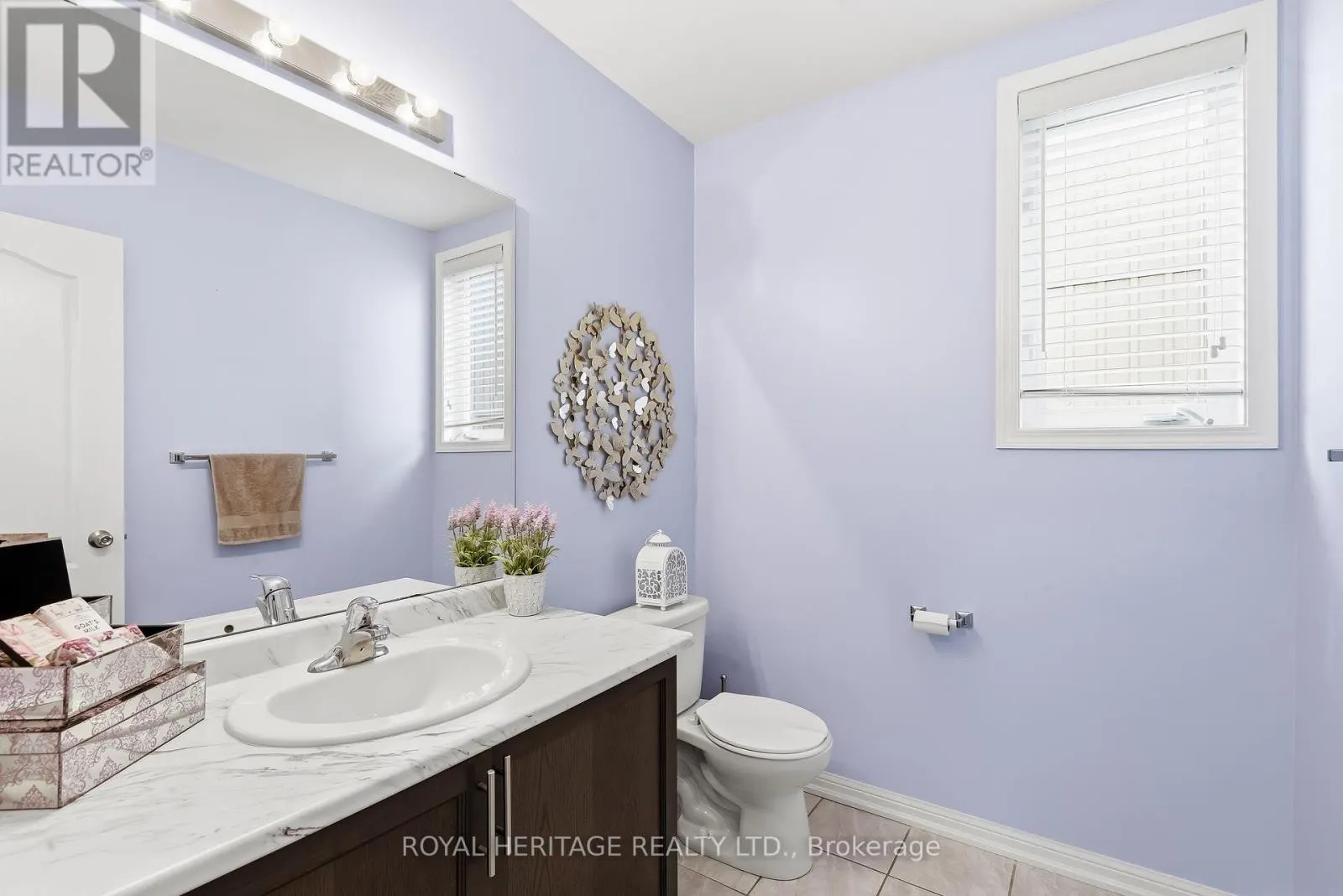 7 SUNDERLAND MEADOWS DRIVE