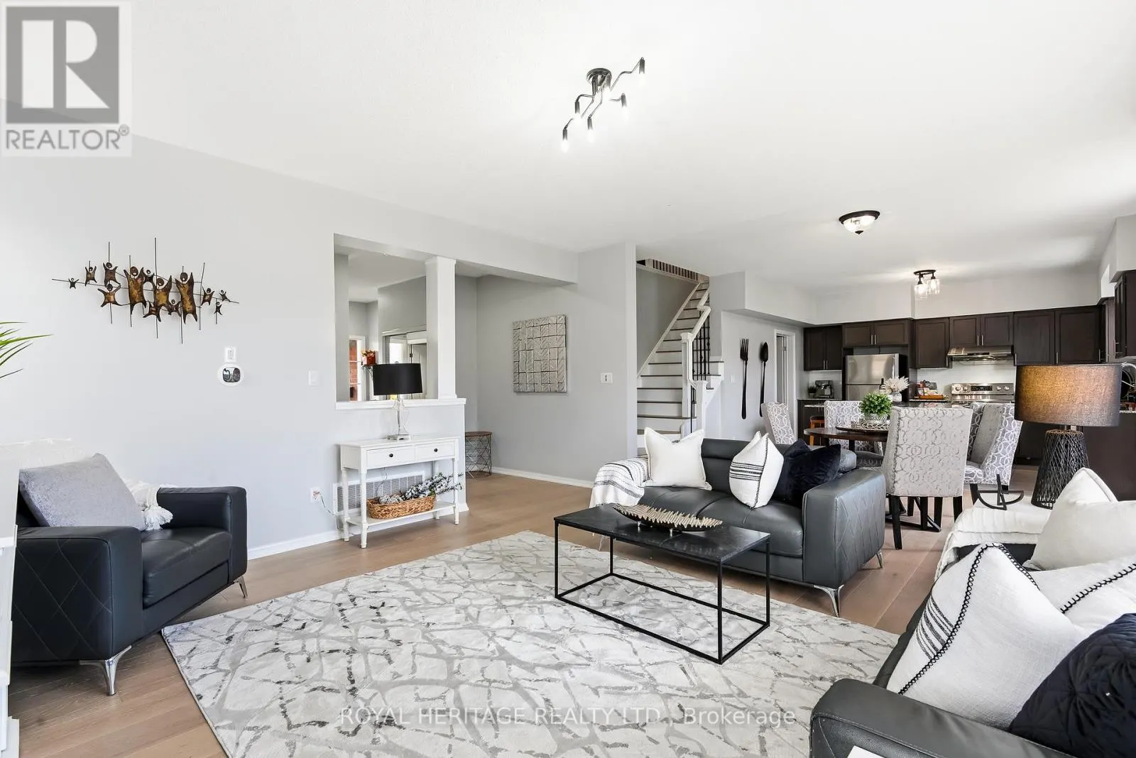 7 SUNDERLAND MEADOWS DRIVE