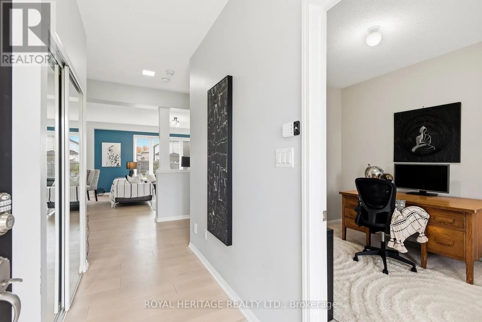 7 SUNDERLAND MEADOWS DRIVE