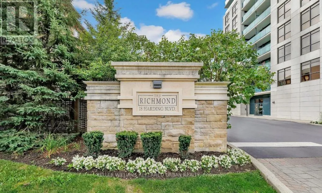409 - 18 HARDING BOULEVARD