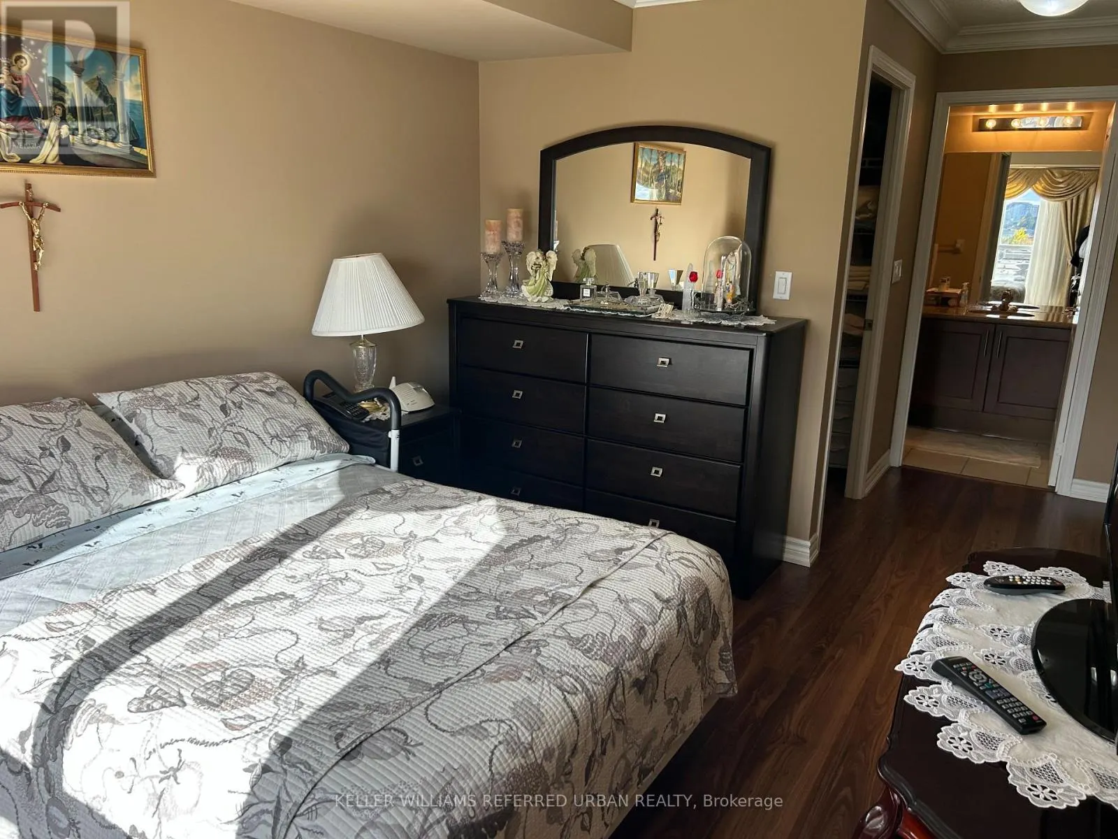 409 - 18 HARDING BOULEVARD