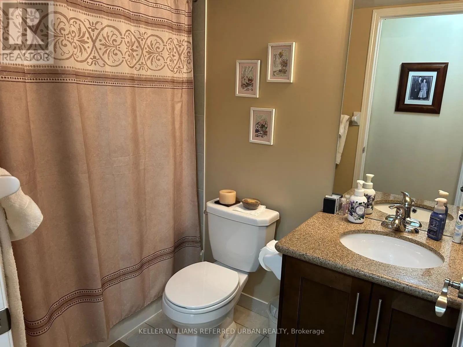 409 - 18 HARDING BOULEVARD