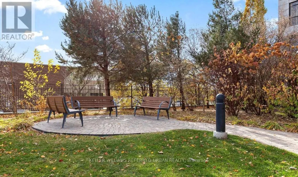 409 - 18 HARDING BOULEVARD