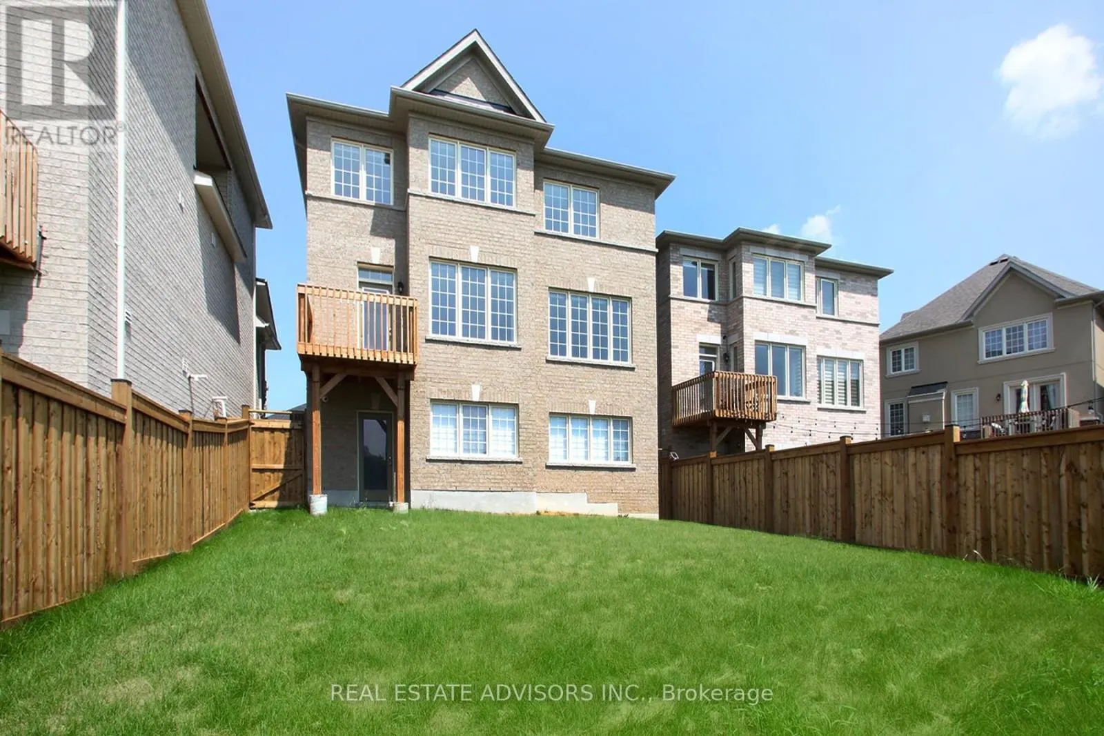 289 BEN SINCLAIR AVENUE