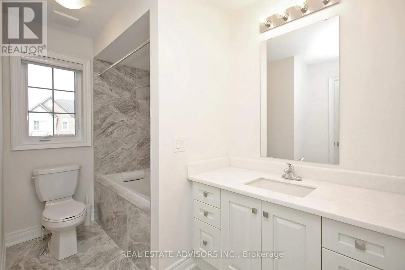 289 BEN SINCLAIR AVENUE