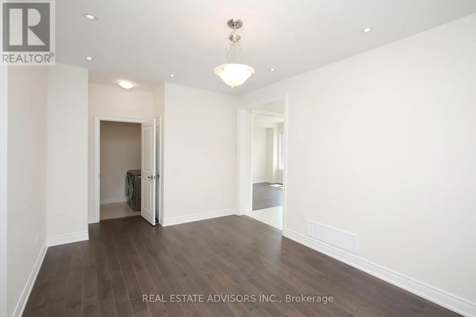 289 BEN SINCLAIR AVENUE