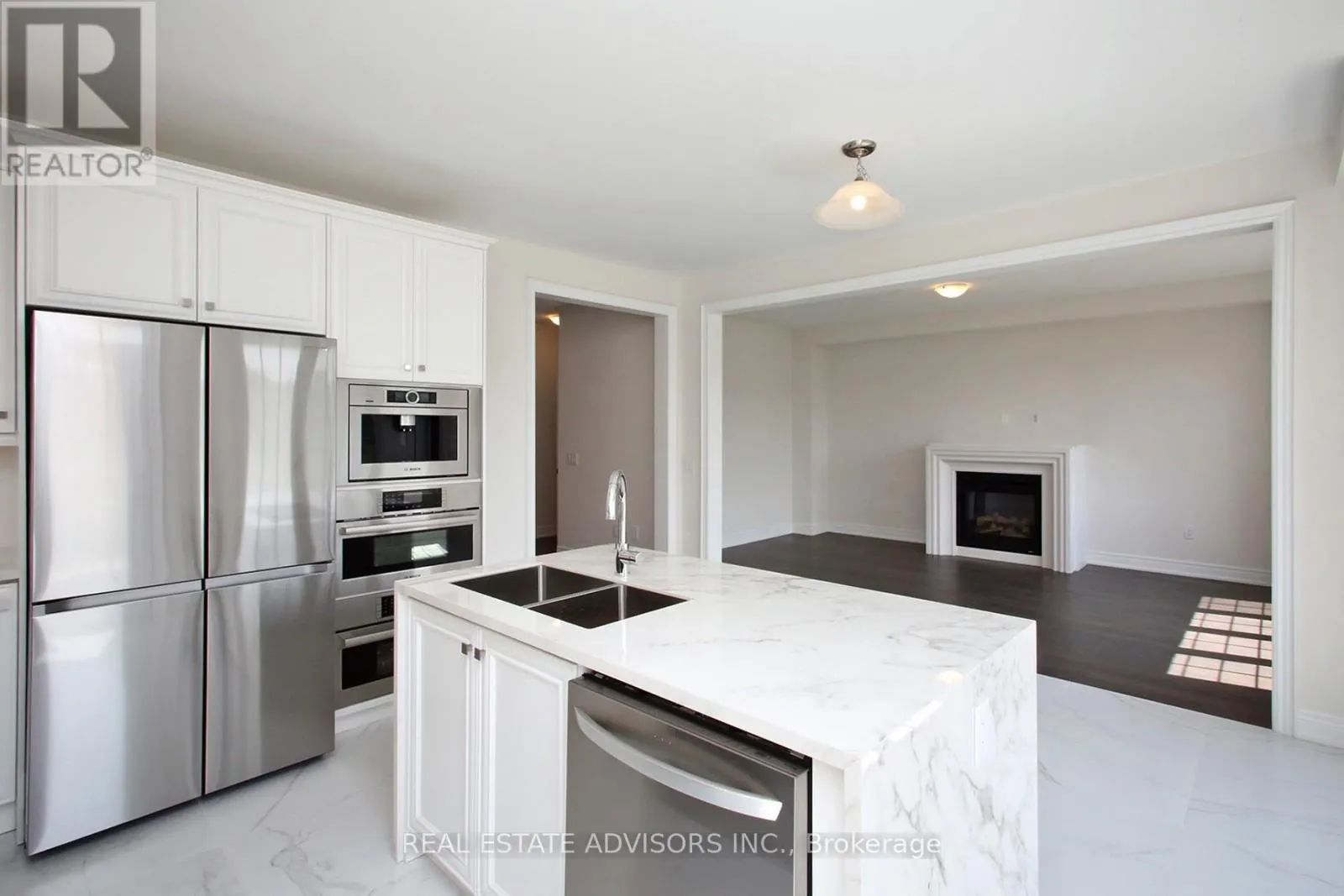 289 BEN SINCLAIR AVENUE