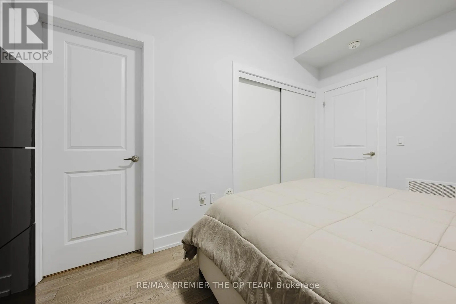 139 - 9580 ISLINGTON AVENUE