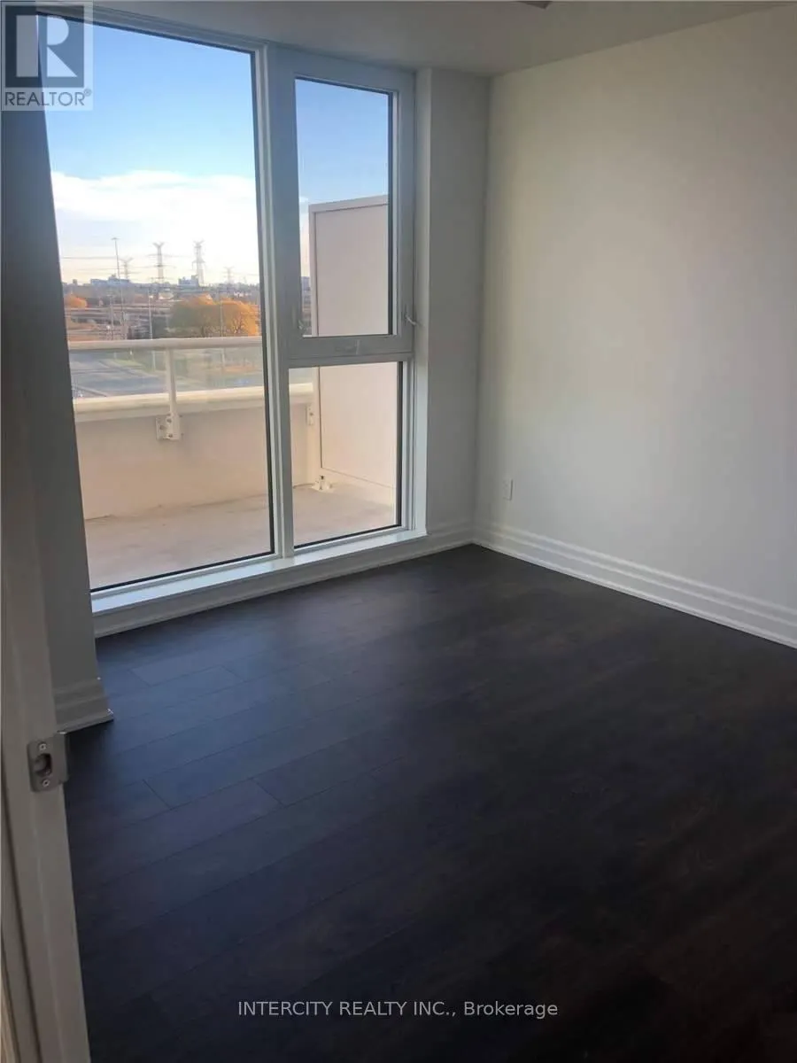 813A - 10 ROUGE VALLEY DRIVE