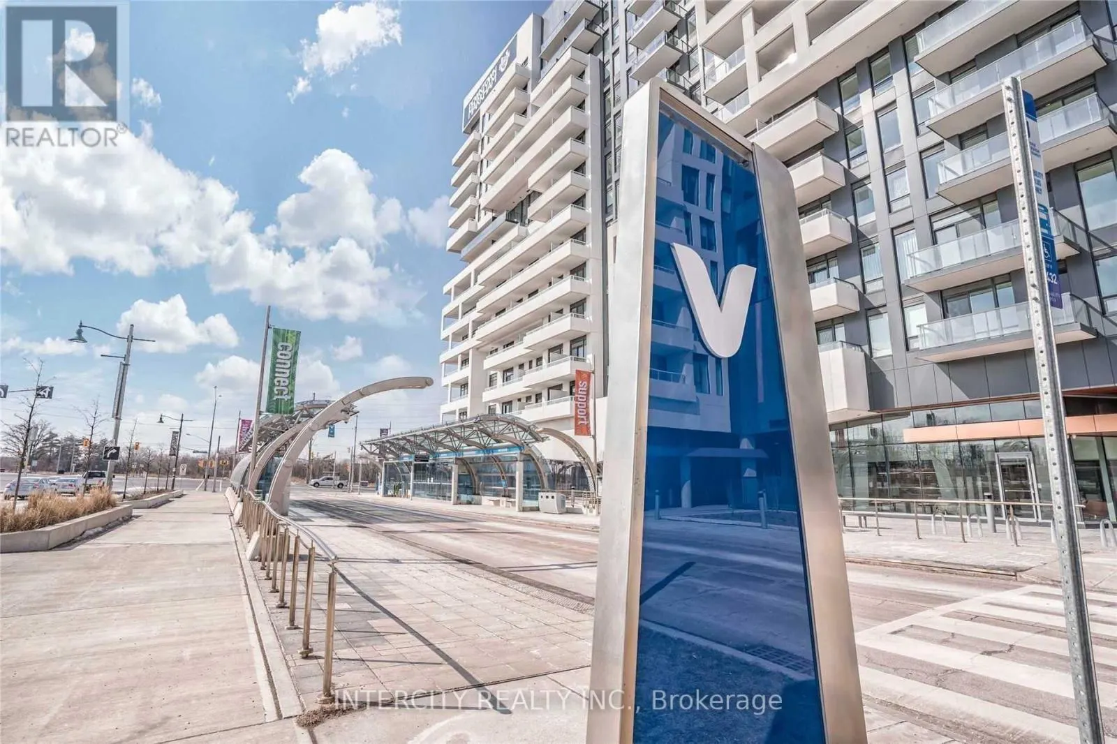 813A - 10 ROUGE VALLEY DRIVE