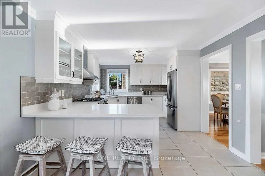 UPPER - 193 DEAN BURTON LANE