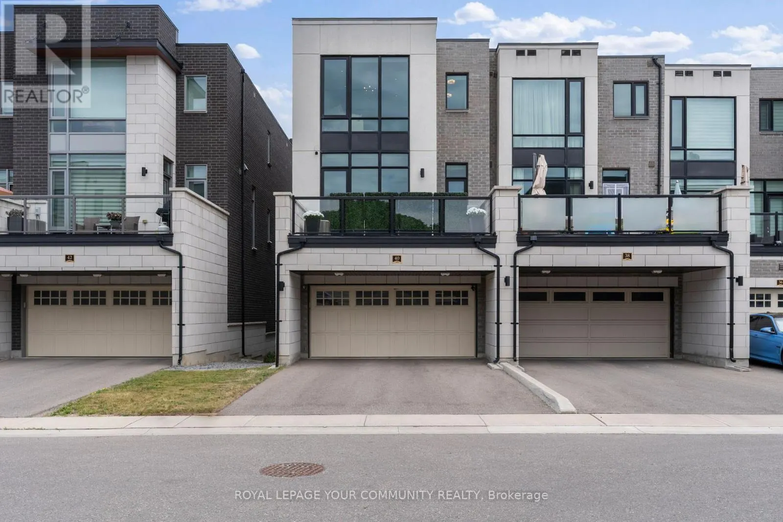 40 CRIMSON FOREST DRIVE