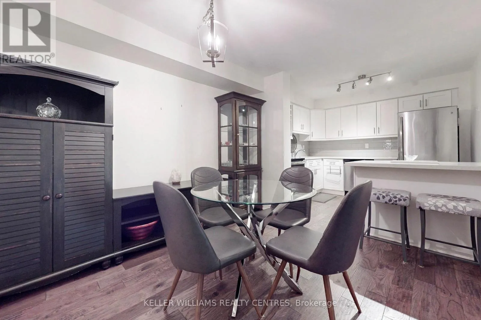 85 - 237 MILESTONE CRESCENT