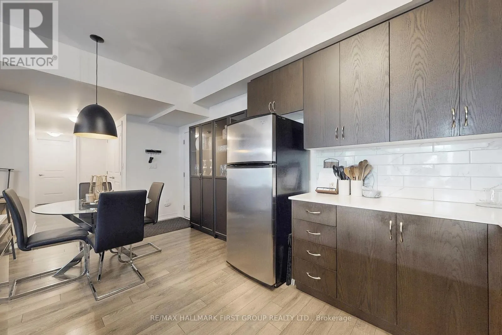 7 - 125 KAYLA CRESCENT