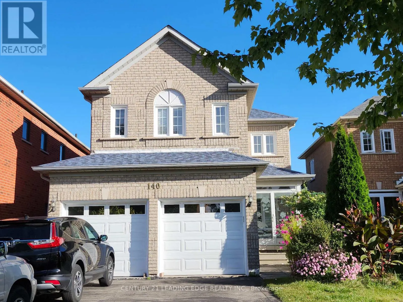 MAIN - 140 ROXBURY STREET