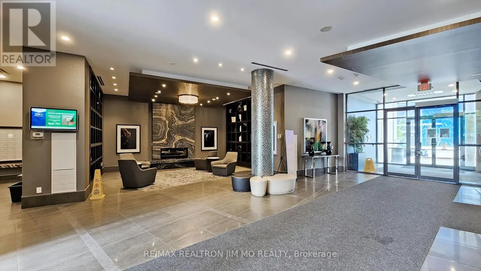 416 - 8110 BIRCHMOUNT ROAD