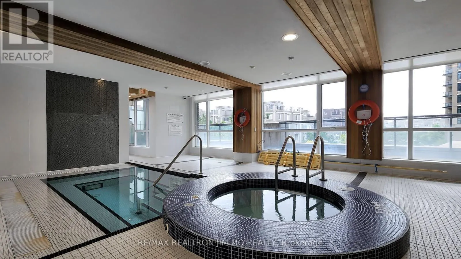 416 - 8110 BIRCHMOUNT ROAD