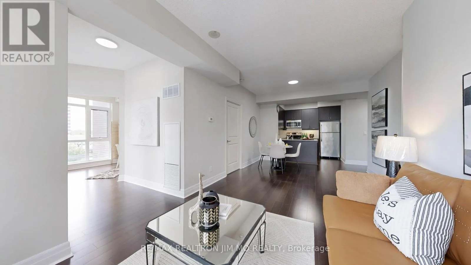 416 - 8110 BIRCHMOUNT ROAD