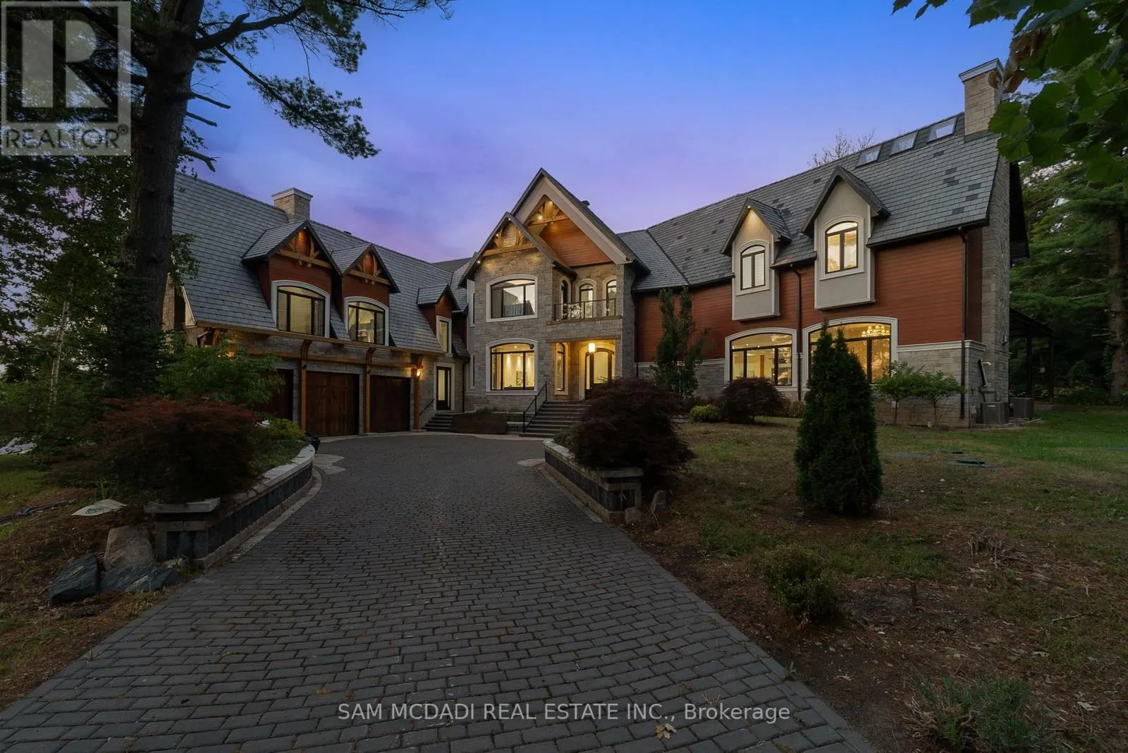 15 GLENVIEW HEIGHTS LANE