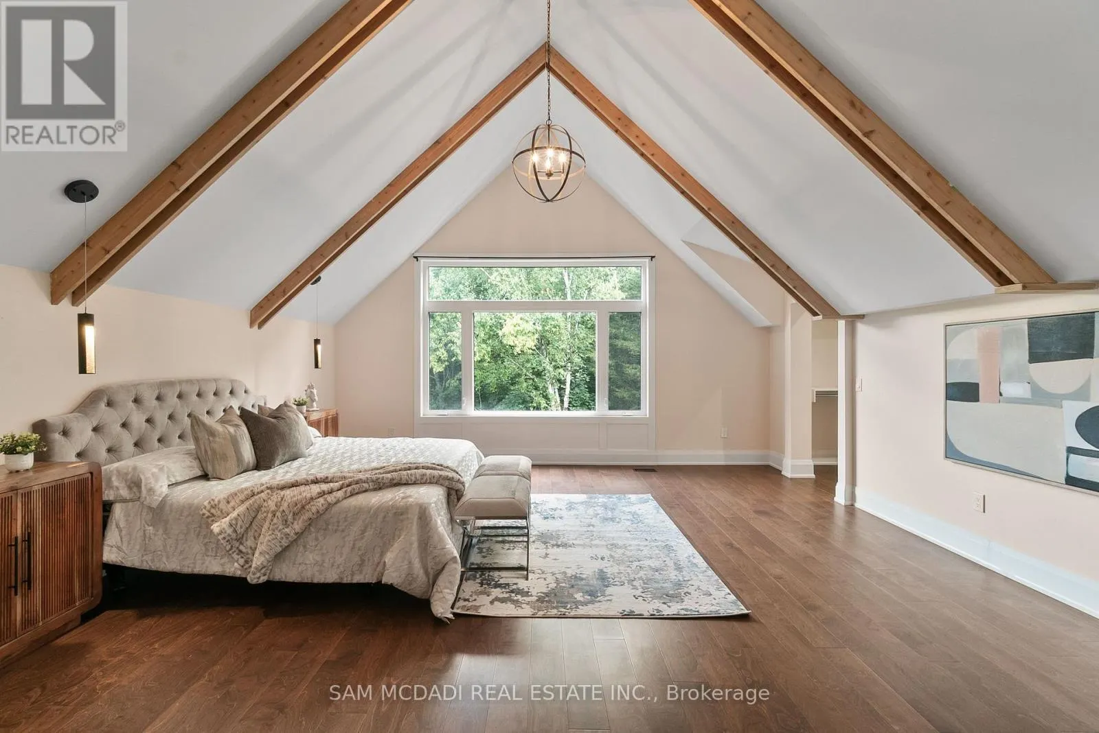 15 GLENVIEW HEIGHTS LANE