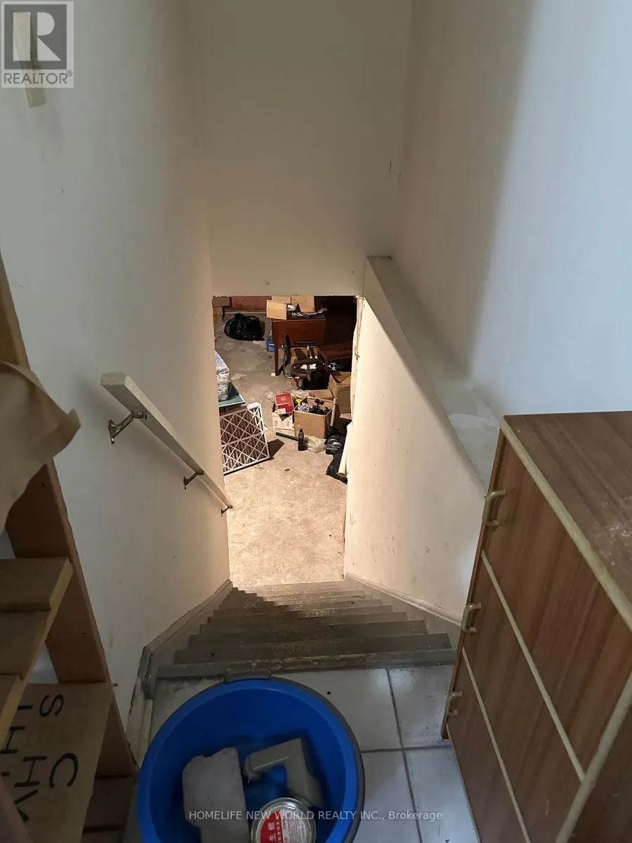 19 LENO MILLS AVENUE