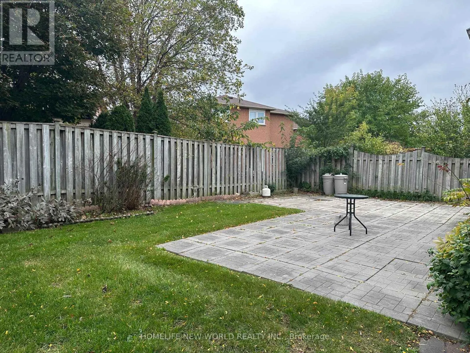 19 LENO MILLS AVENUE