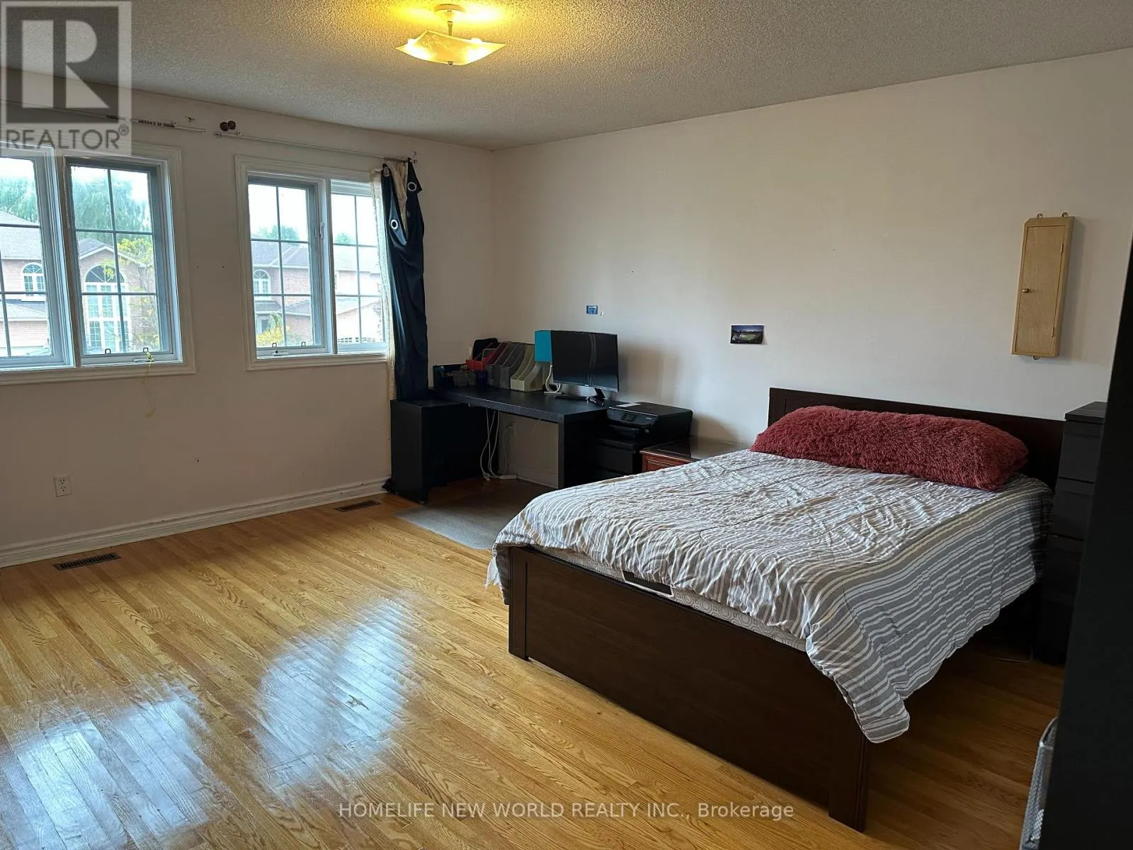 19 LENO MILLS AVENUE