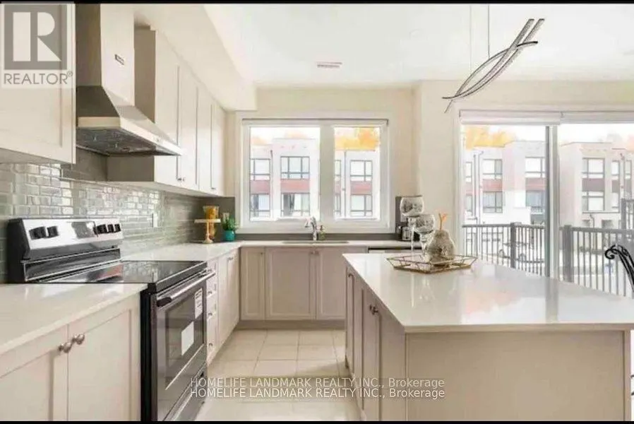 22 LORD MELBORNE STREET