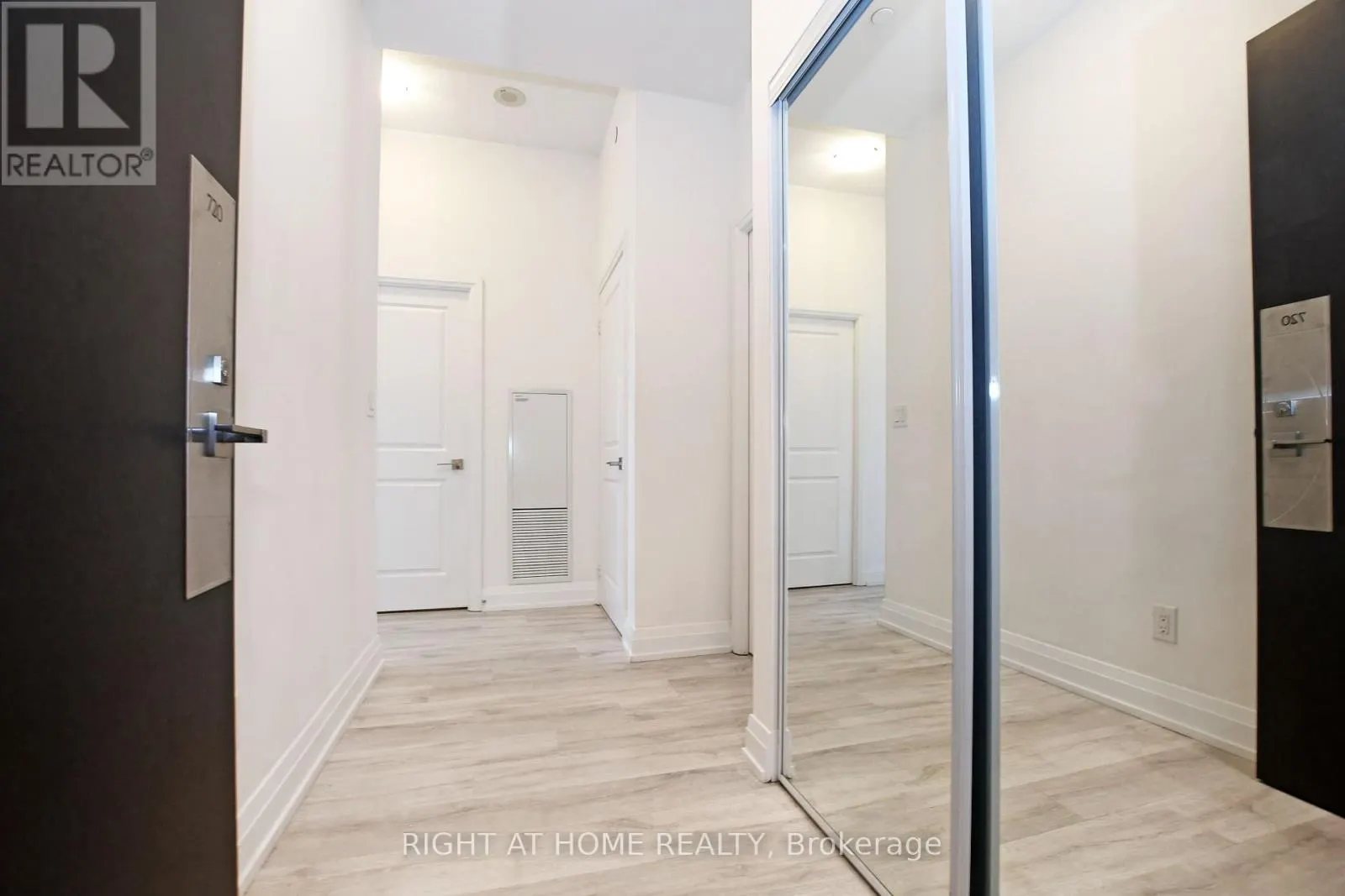 720 - 3600 HWY 7 ROAD