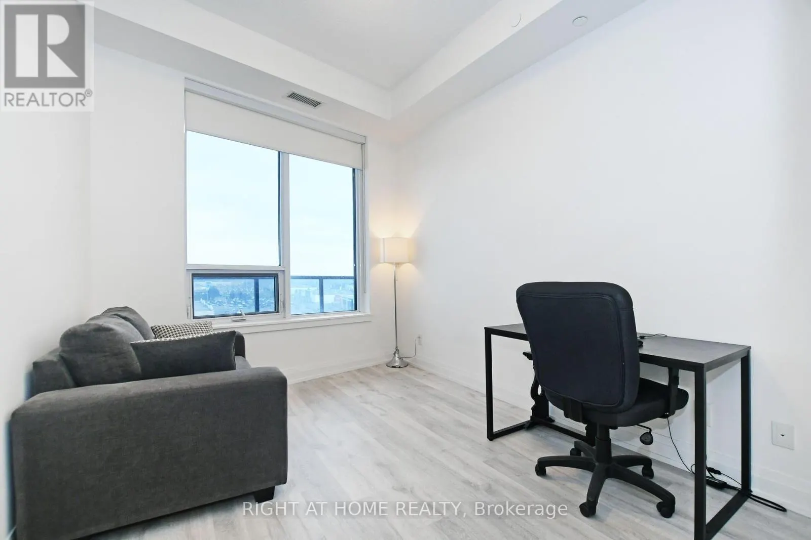 720 - 3600 HWY 7 ROAD