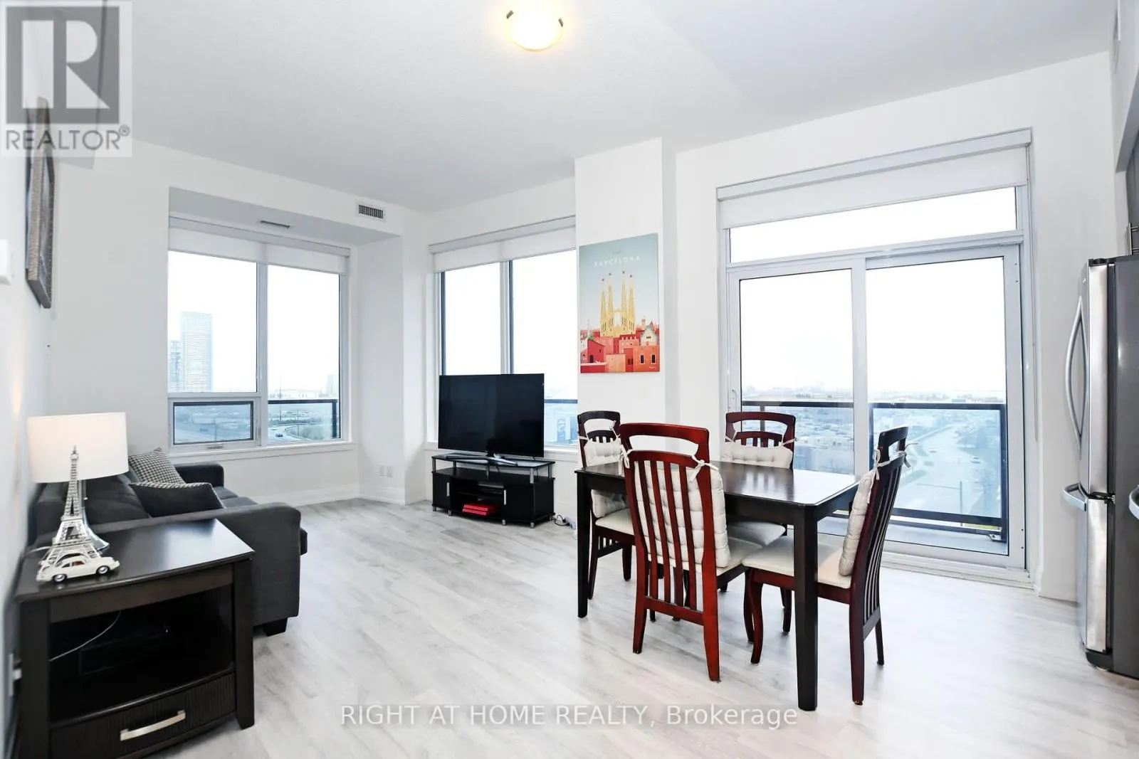 720 - 3600 HWY 7 ROAD