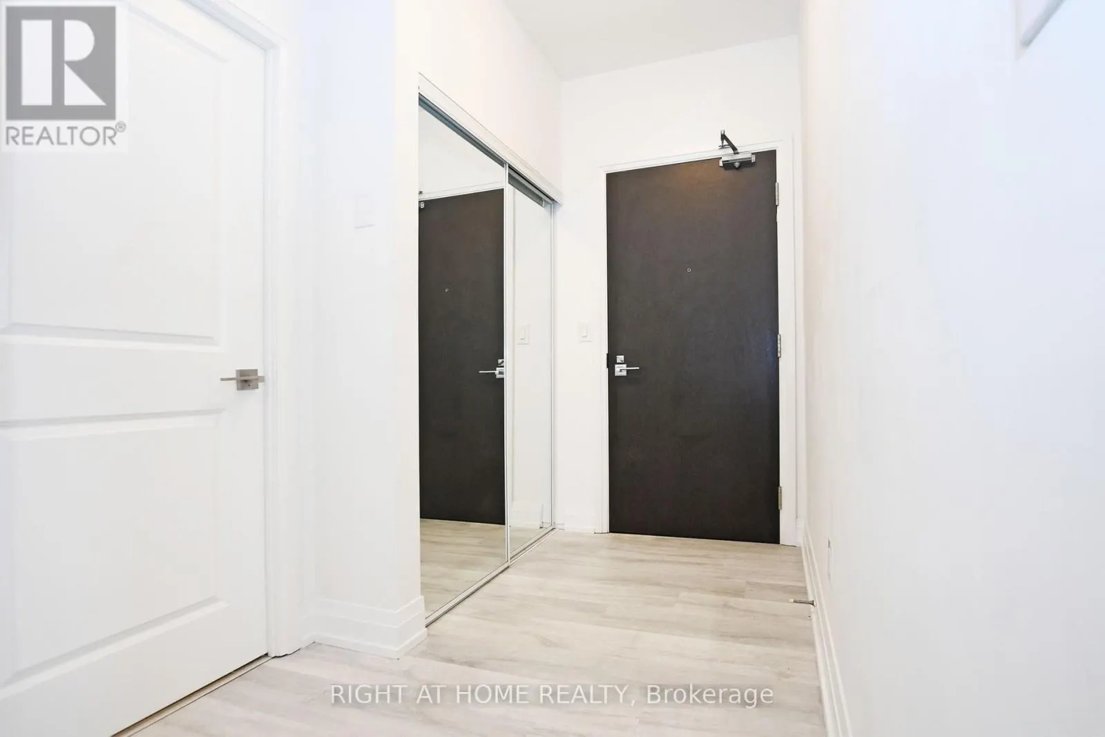 720 - 3600 HWY 7 ROAD