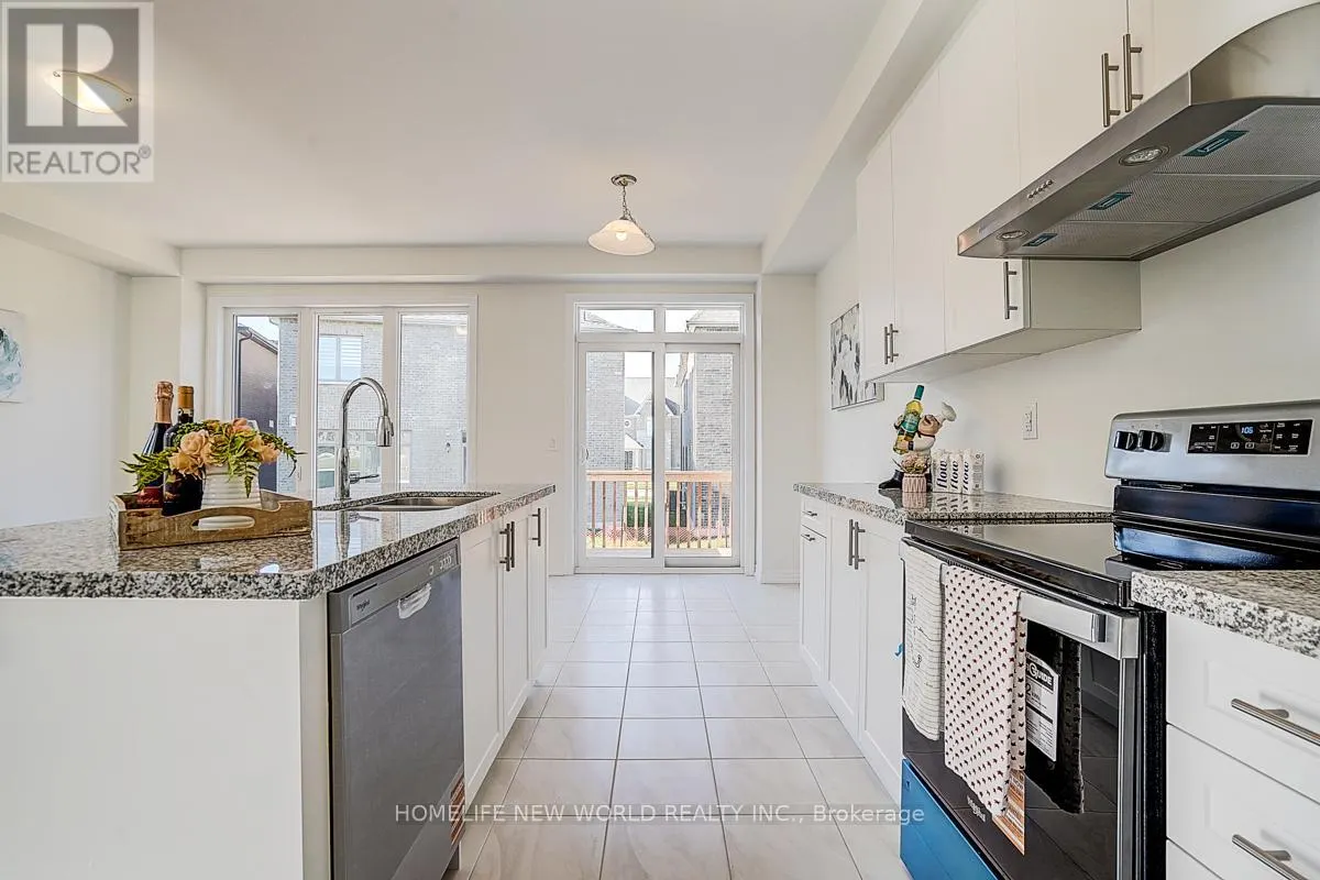 4 FREEMAN WILLIAMS STREET