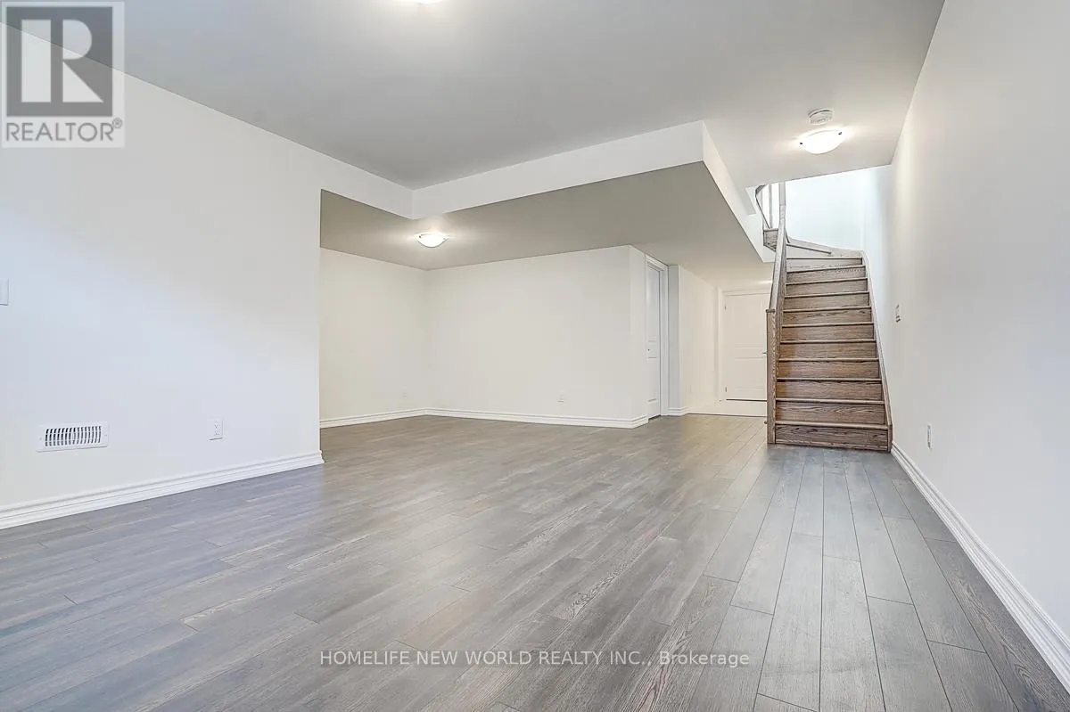 4 FREEMAN WILLIAMS STREET