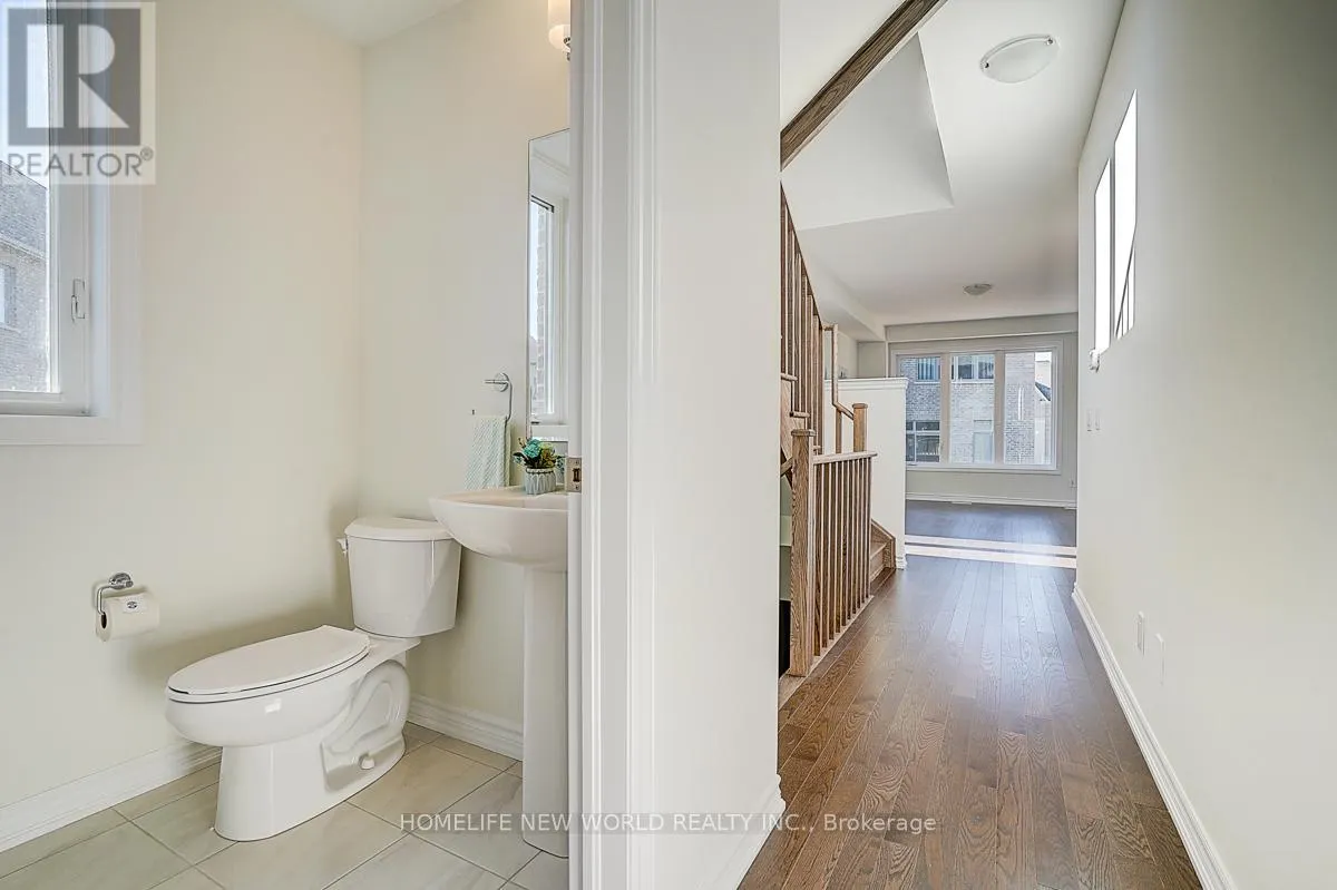 4 FREEMAN WILLIAMS STREET