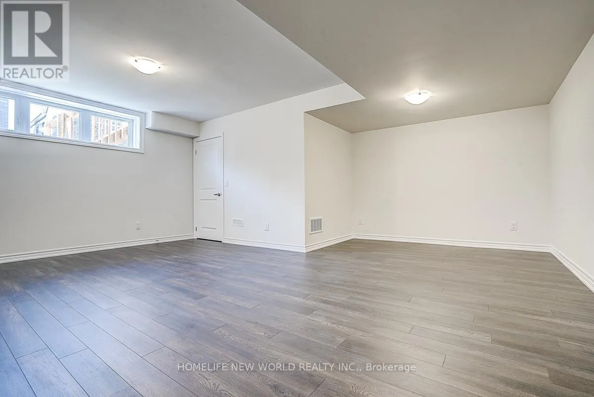 4 FREEMAN WILLIAMS STREET