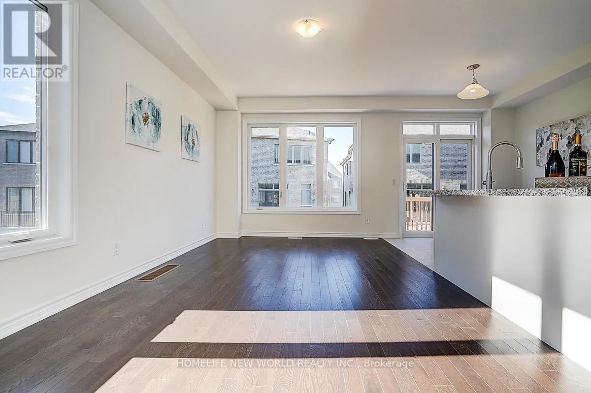 4 FREEMAN WILLIAMS STREET