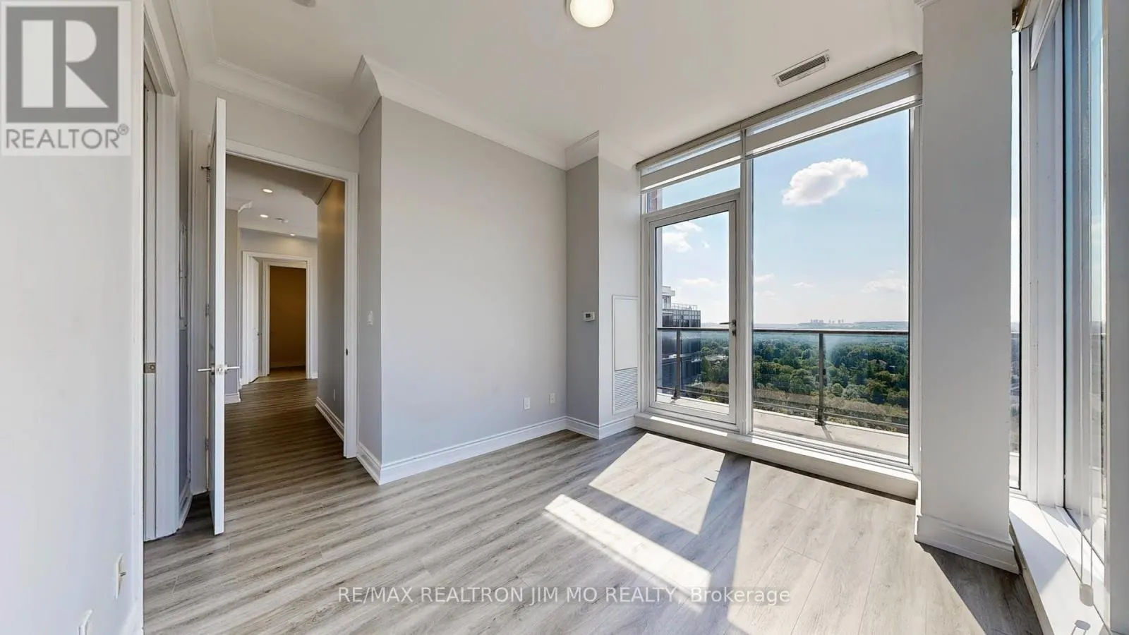 PH3 - 9600 YONGE STREET