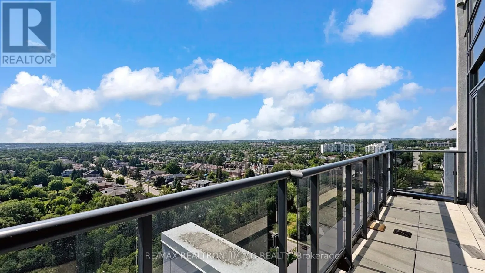 PH3 - 9600 YONGE STREET